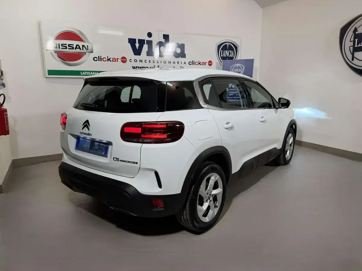 Usata Citroën C5 Feel 131 CV (96 kW) 2023 Natural white pastel Berlina