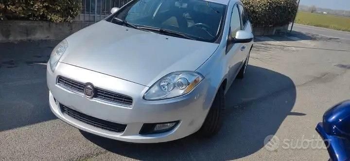 Usata Fiat Bravo 103 CV (75 kW) 2007 Grigio Utilitaria