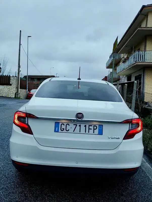 Usata Fiat Tipo Mirror 120 CV (88 kW) 2020 Berlina