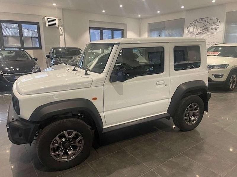 Usata Suzuki Jimny 102 CV (75 kW) 2018 Bianco SUV
