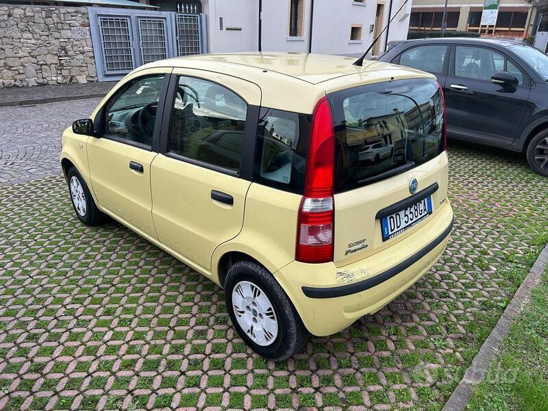 Usato 2006 Fiat Panda 1.2 Diesel 69 CV (2.200 €)