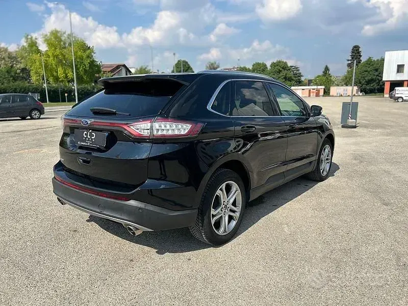 Usata Ford Edge Vignale 210 CV (154 kW) 2017 Nero SUV