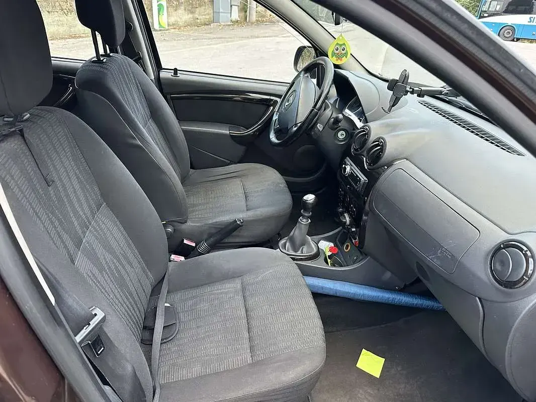 Usata Dacia Duster Lauréate 109 CV (80 kW) 2012 SUV