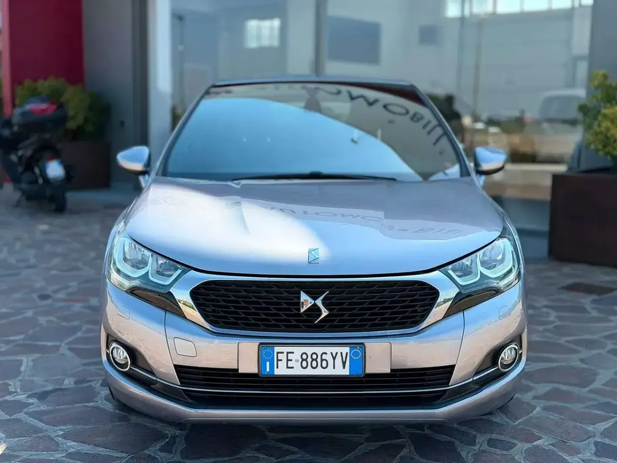 Usata DS Automobiles DS4 120 CV (88 kW) 2016 Grigio Berlina