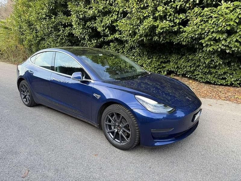 Usata Tesla Model 3 366 kW (498 CV) 2019 Blu/azzurro Berlina