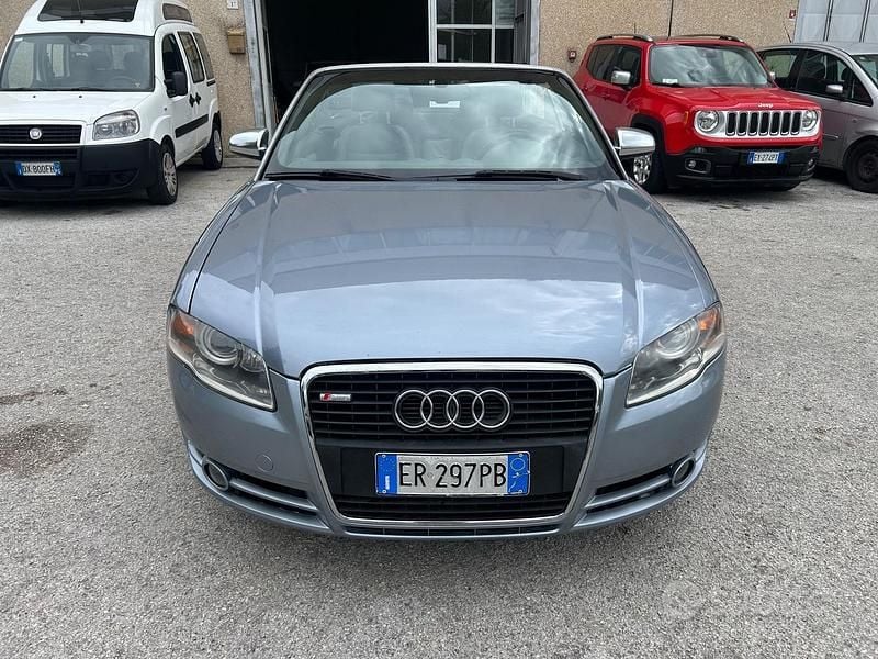 Usata Audi A4 Cabriolet 233 CV (171 kW) 2006 Argento Cabrio