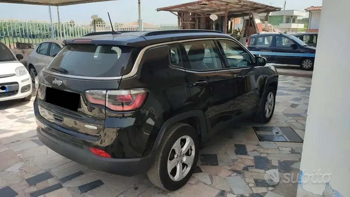 Usata Jeep Compass 120 CV (88 kW) 2019 Nero SUV