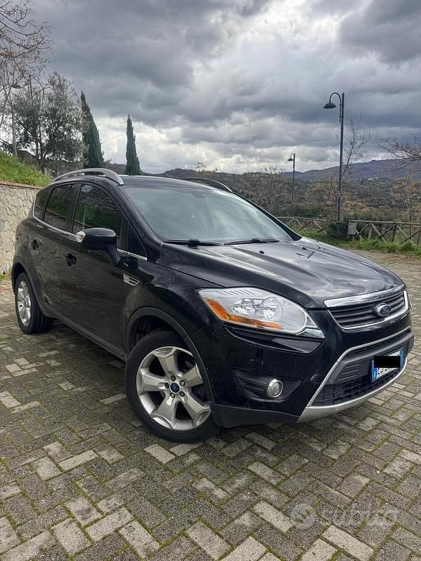 Nero Usata 2011 Ford Kuga Titanium SUV | 3800 € (Super prezzo) - Immagine 1/4