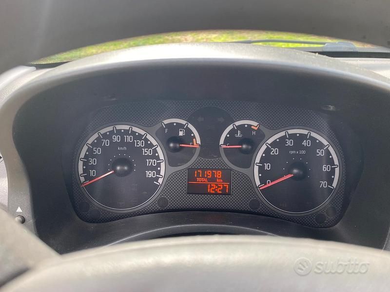 Usata Fiat Panda 2011 Grigio Utilitaria