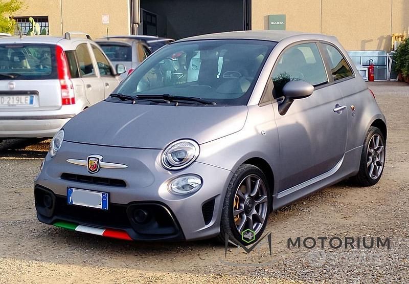 Usata Abarth 595C 145 CV (106 kW) 2018 Grigio Cabrio