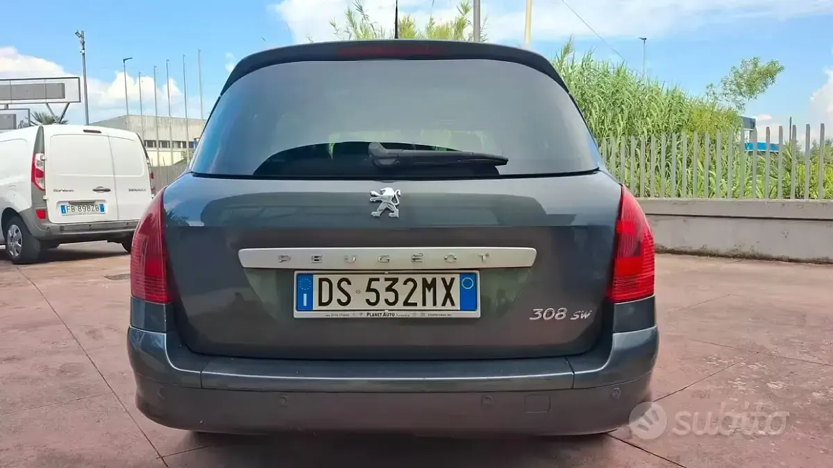 Usata Peugeot 308 Premium 109 CV (80 kW) 2009 Grigio Station wagon