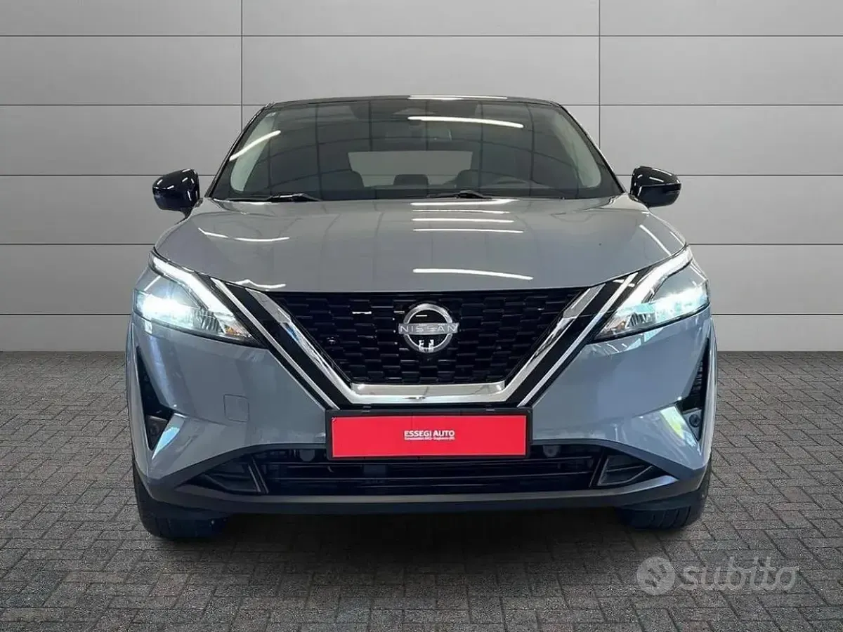 Usata Nissan Qashqai N-Connecta 158 CV (116 kW) 2022 Grigio SUV