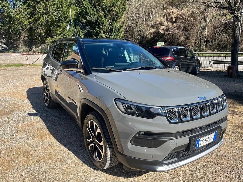 Usata Jeep Compass 130 CV (95 kW) 2022 Grigio SUV