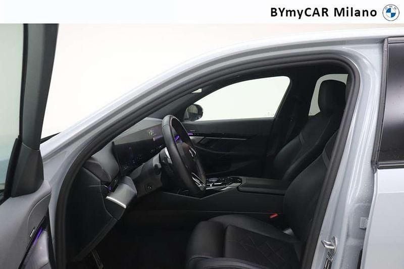 Usata BMW 520 M Sport 197 CV (144 kW) 2025 Nero carbone Berlina