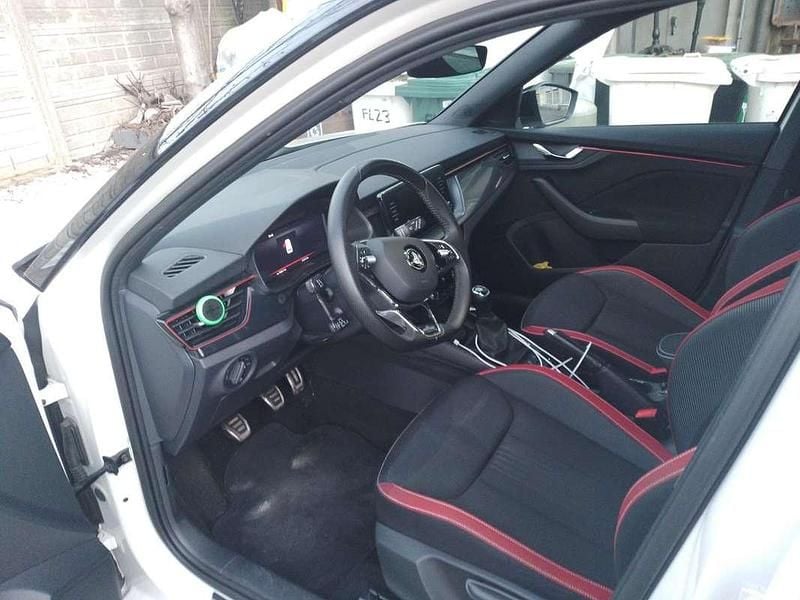 Usata Skoda Kamiq Monte Carlo 110 CV (80 kW) 2023 Bianco SUV