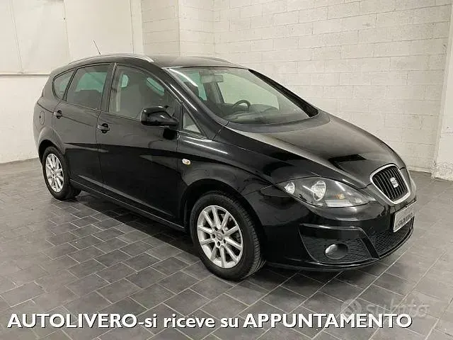 Usata Seat Altea XL Style 105 CV (77 kW) 2011 Monovolume