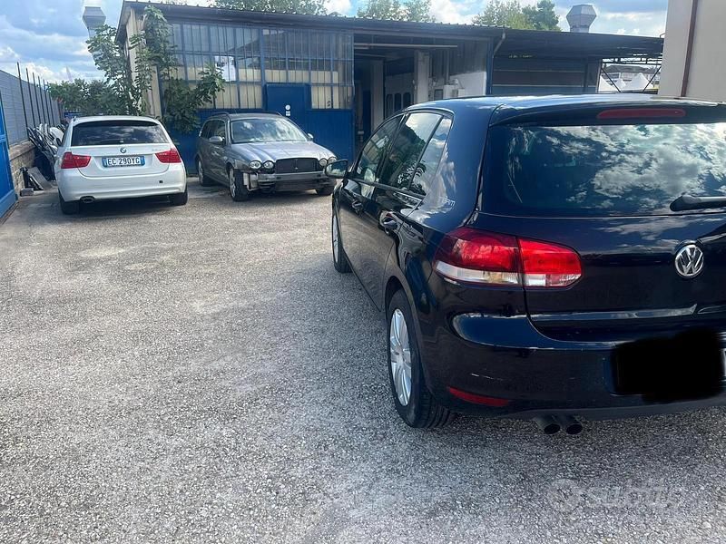 Usata VW Golf VI 140 CV (102 kW) 2011 Nero Utilitaria