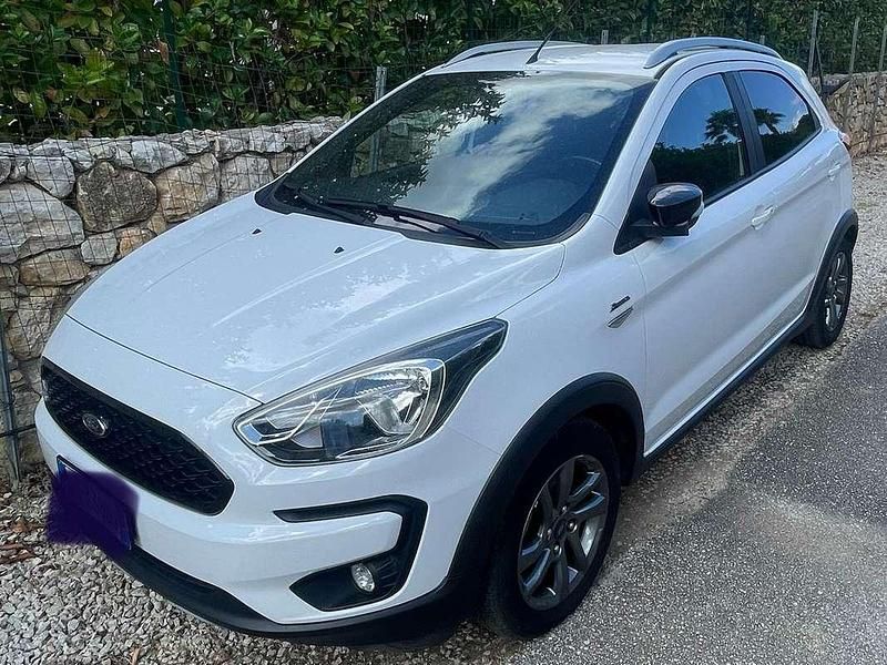 Usata Ford Ka Plus Active 86 CV (63 kW) 2019 Bianco Utilitaria