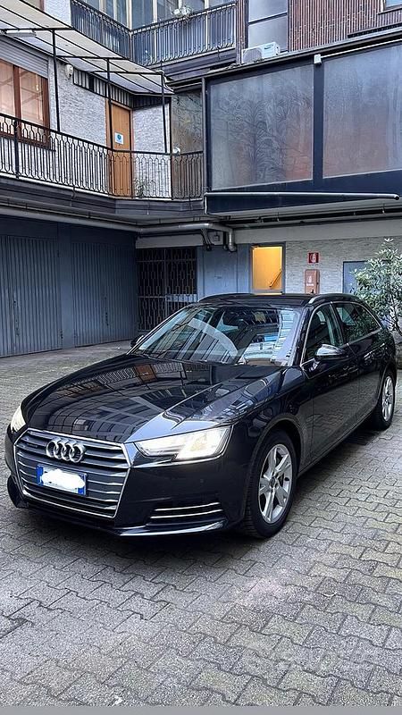 Usata Audi A4 Business 190 CV (139 kW) 2018 Nero Station wagon