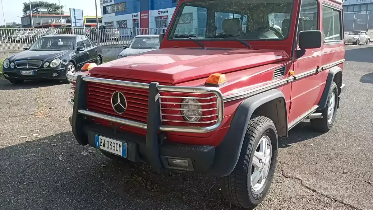 Usata Mercedes G250 113 CV (83 kW) 1991 Rosso SUV