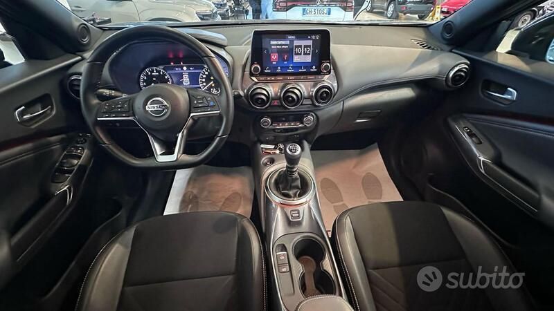 Usata Nissan Juke Tekna 114 CV (83 kW) 2022 Grigio SUV