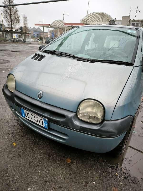 Usata 2003 Renault Twingo Due volumi | 700 € (Buon prezzo) - Immagine 1/4