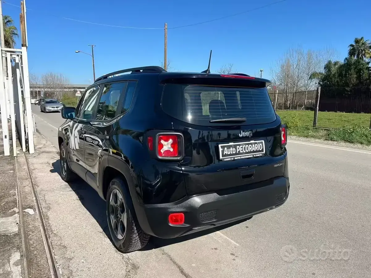 Usata Jeep Renegade 95 CV (69 kW) 2018 Nero SUV