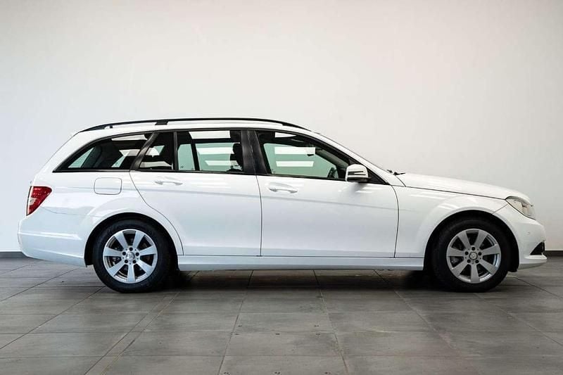 Begagnad Mercedes C180 120 HK (88 kW) 2014 Other Kombi