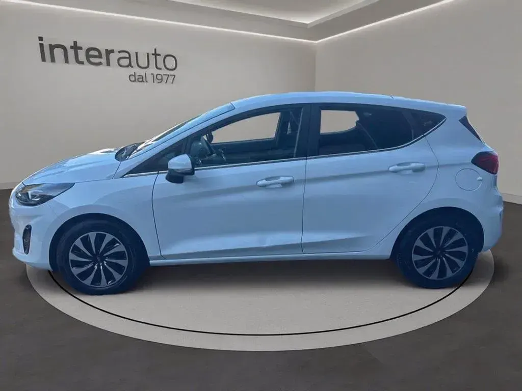 Usata Ford Fiesta Titanium 125 CV (91 kW) 2023 Blu metallizzato Utilitaria