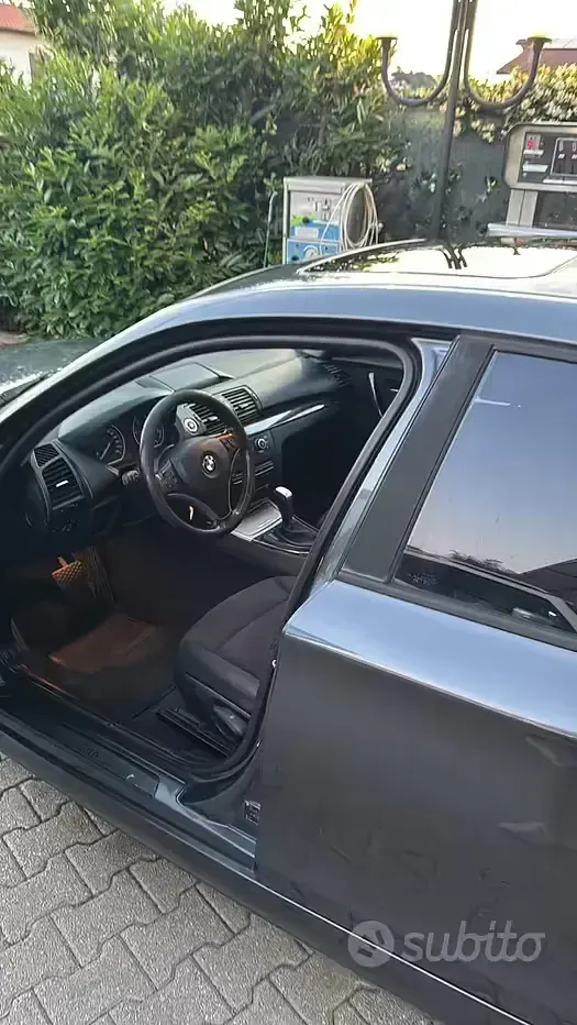 Usata BMW 120 177 CV (130 kW) 2008 Grigio Utilitaria