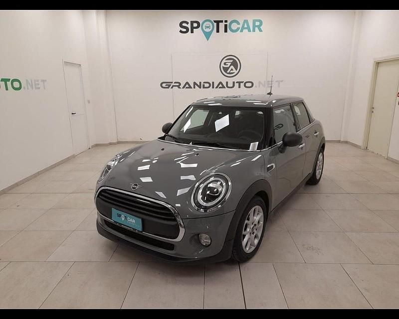 Usata Mini ONE 75 CV (55 kW) 2018 Grigio Utilitaria
