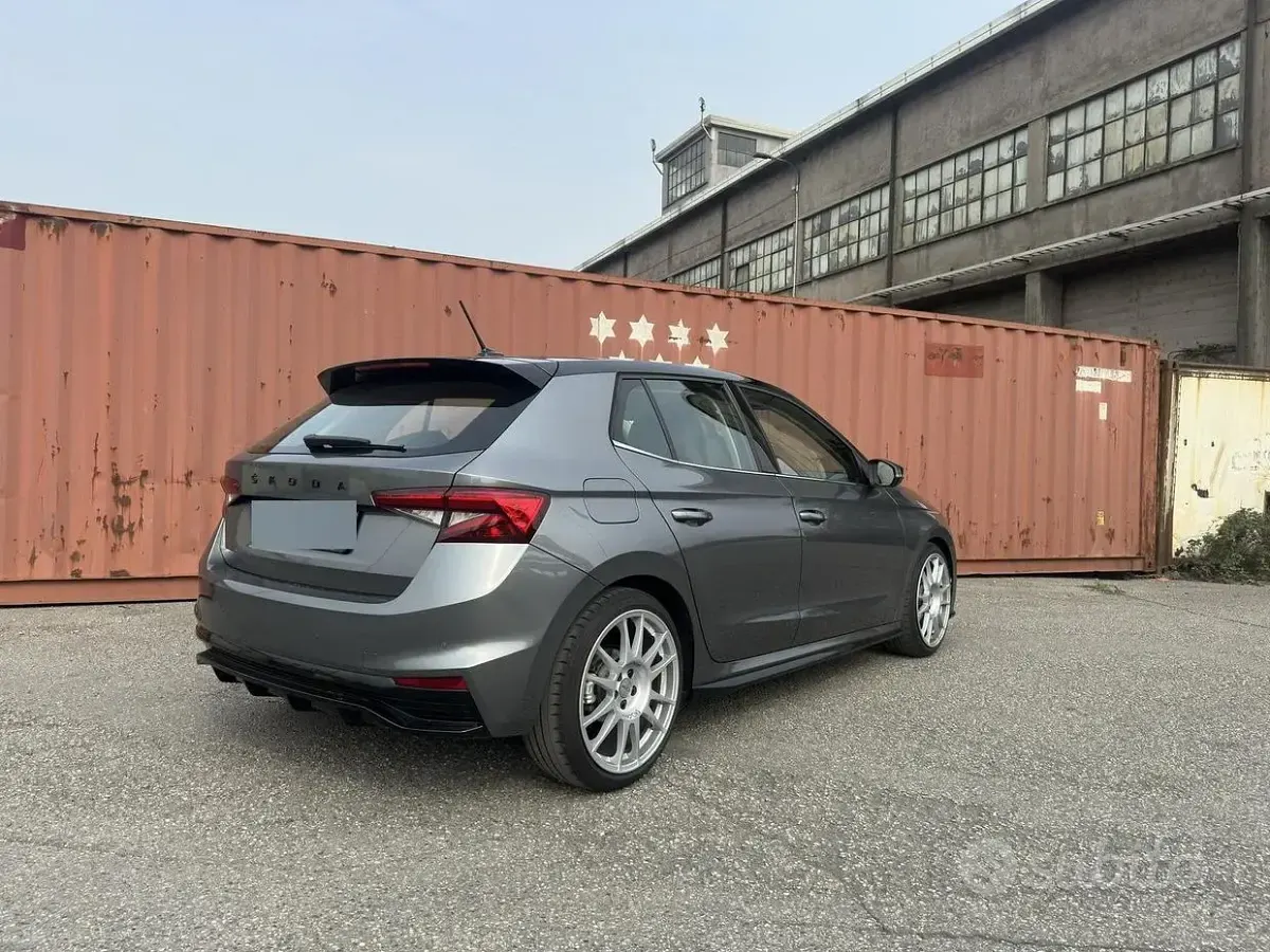 Usata Skoda Fabia Monte Carlo 95 CV (69 kW) 2024 Grigio Utilitaria