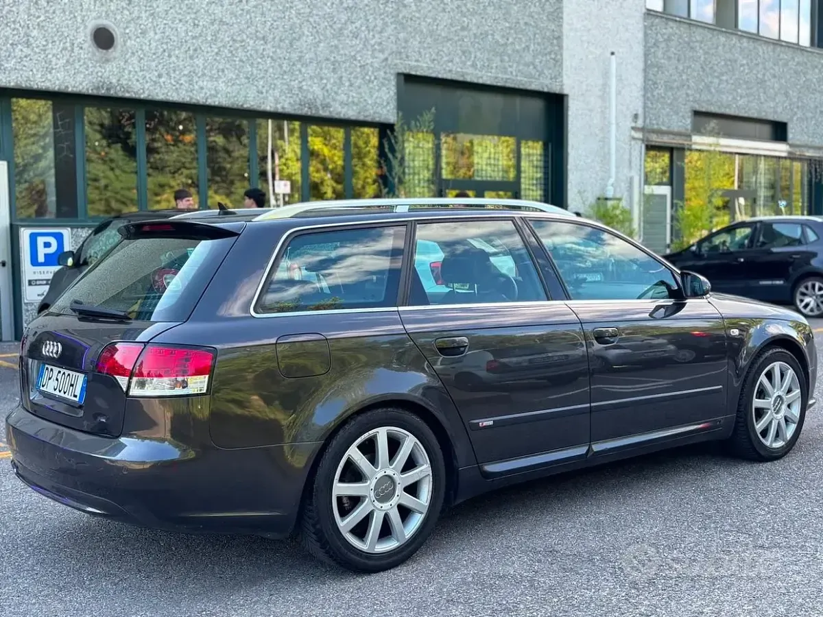 Usata Audi A4 Advanced 140 CV (102 kW) 2008 Grigio Station wagon