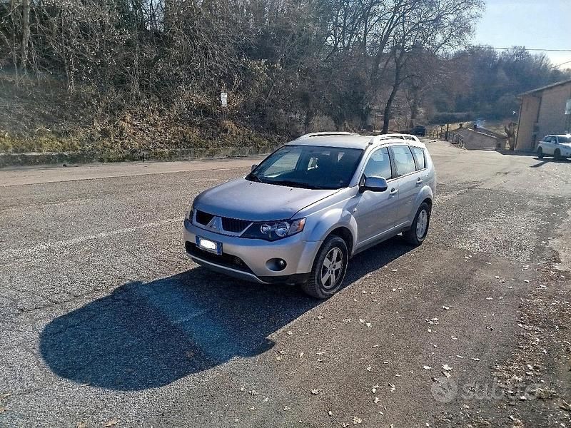 Usata Mitsubishi Outlander 140 CV (102 kW) 2007 SUV