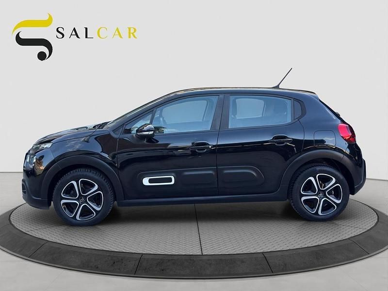 Begagnad Citroën C3 Shine 102 HK (75 kW) 2021 Svart Halvkombi