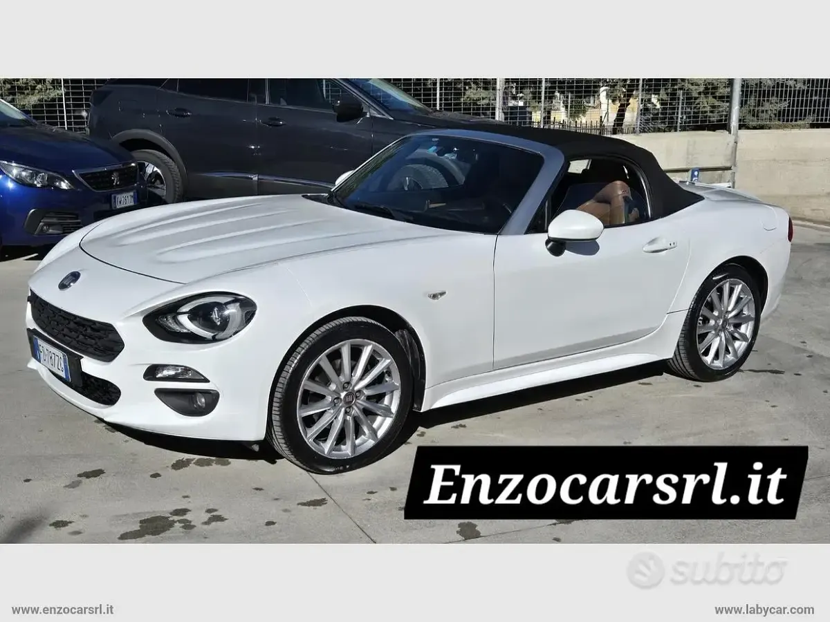 Usado Fiat 124 Spider Lusso 140 HP (102 kW) 2016 Branco Cabrios