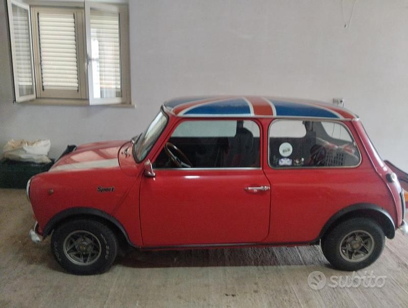 Rosso Usata 1982 Mini 1000 Due volumi | 5500 € - Immagine 1/4