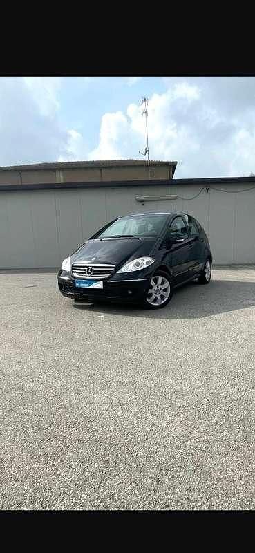 Usata Mercedes A180 Avantgarde 109 CV (80 kW) 2009 Berlina