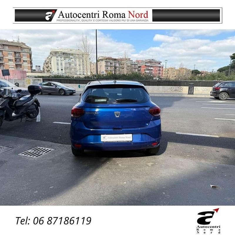Usata Dacia Sandero Expression 91 CV (66 kW) 2022 Blu/azzurro Berlina