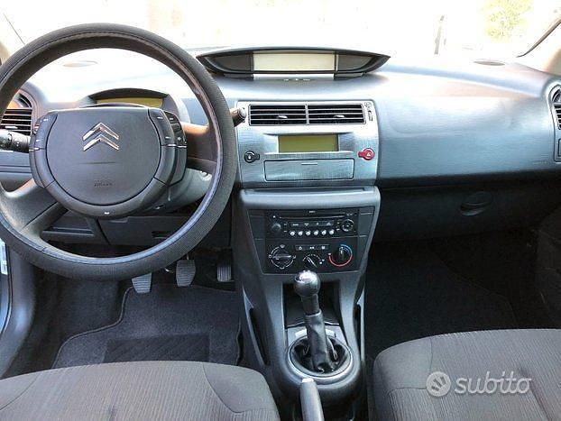 Usata Citroën C4 89 CV (65 kW) 2008 Grigio Berlina