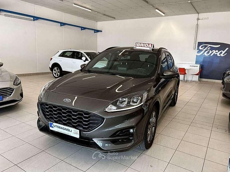 Usata Ford Kuga ST-Line 150 CV (110 kW) 2020 Grigio SUV