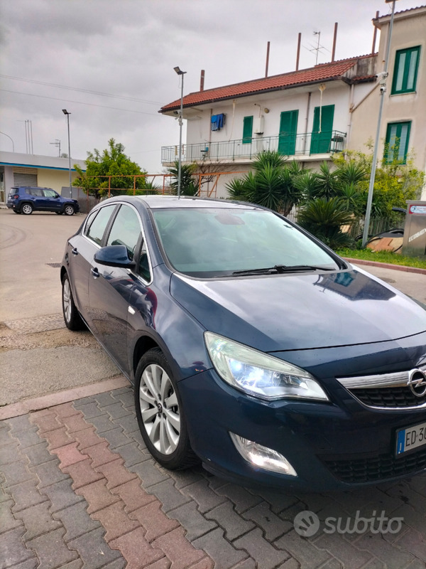 Usato 2010 Opel Astra 1.4 LPG_Hybrid 60 CV (4.999 €)