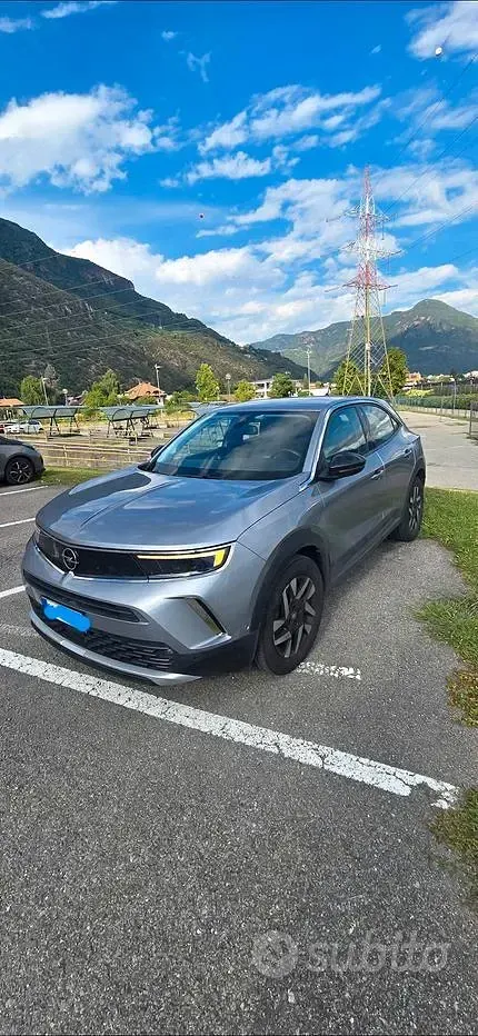 Usata Opel Mokka 110 CV (80 kW) 2021 Grigio SUV