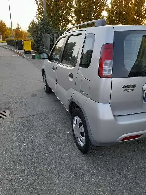 Usata Suzuki Ignis GL 83 CV (61 kW) 2002 Utilitaria