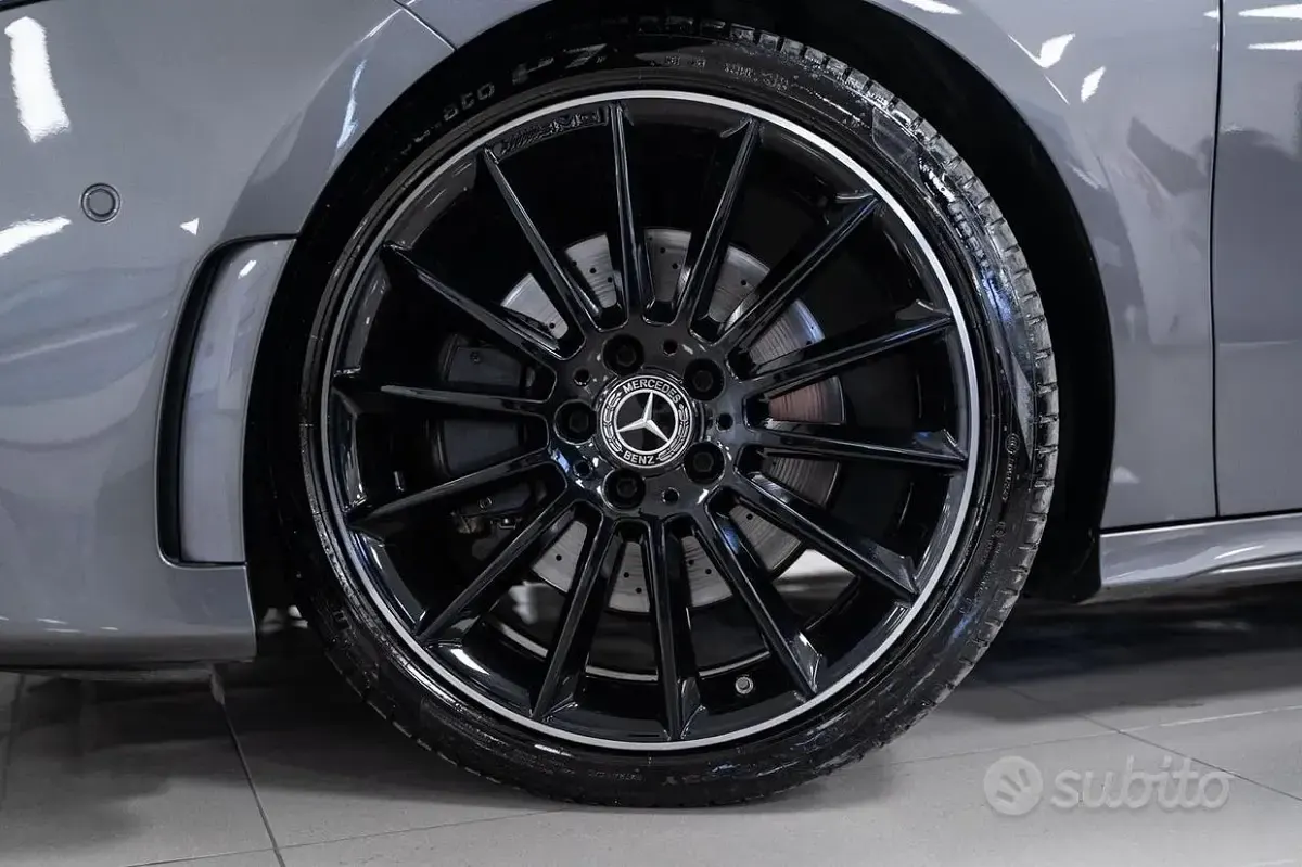 Usata Mercedes 220 190 CV (139 kW) 2021 Grigio Berlina