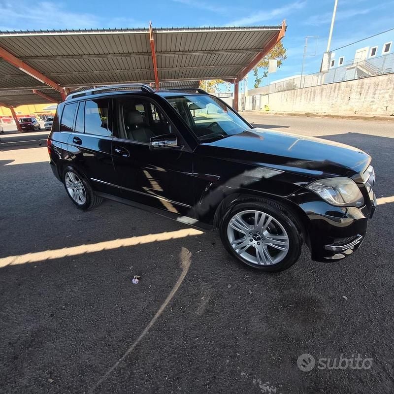 Usata Mercedes GLK200 143 CV (105 kW) 2014 Nero SUV