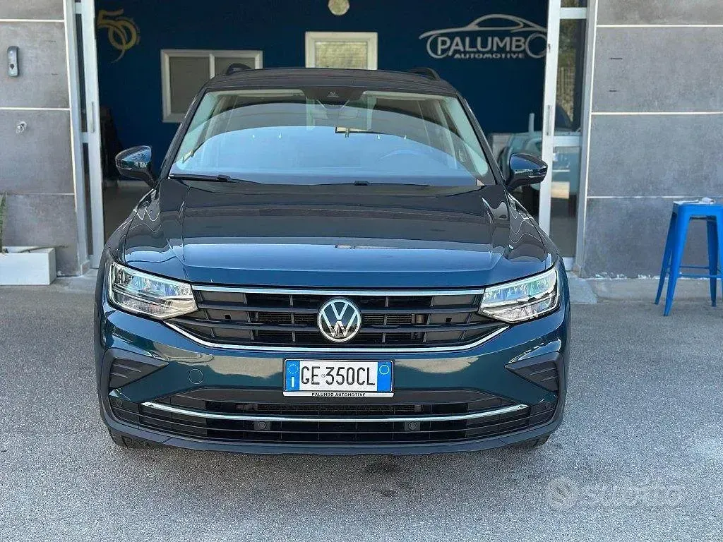 Usata VW Tiguan Life 122 CV (89 kW) 2021 Bluazzurro SUV