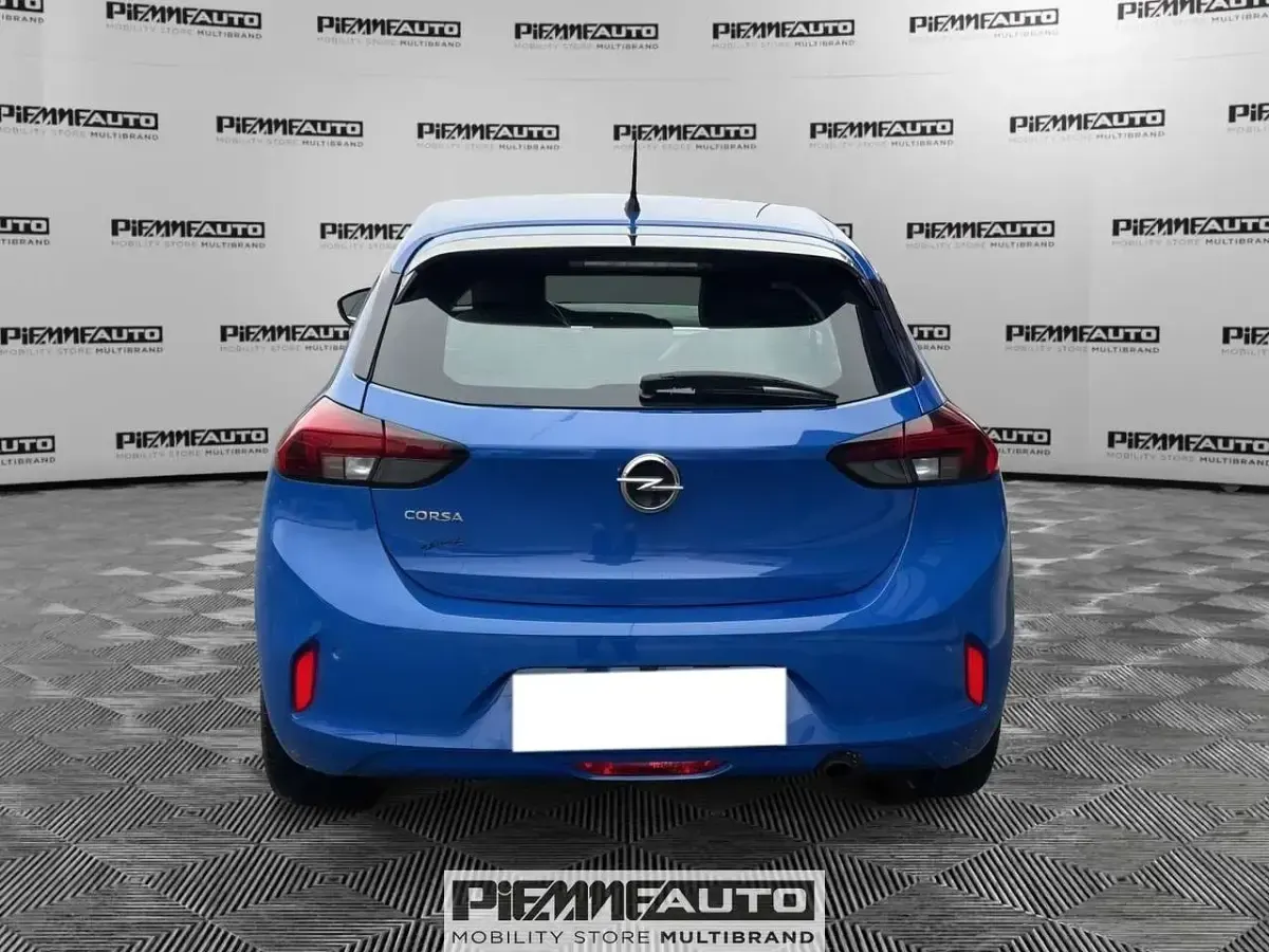 Usata Opel Corsa Elegance 75 CV (55 kW) 2021 Blu/azzurro Utilitaria