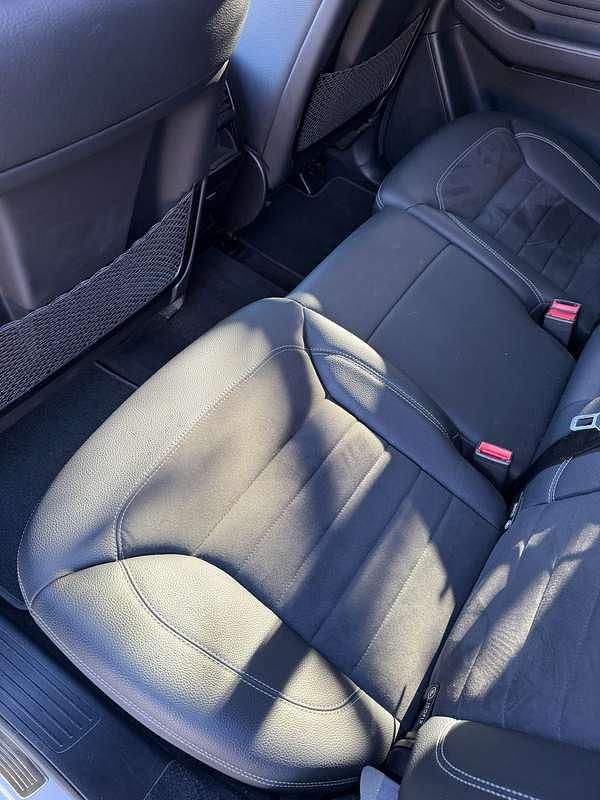 Käytetty Mercedes ML250 204 HP (150 kW) 2015 Hopea Katumaasturi