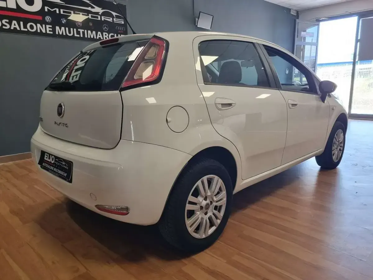 Usata Fiat Grande Punto 77 CV (56 kW) 2013 Other Utilitaria